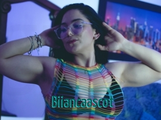 Biiancaascot