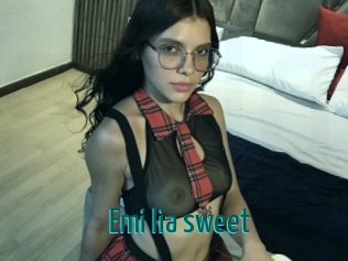Emi_lia_sweet
