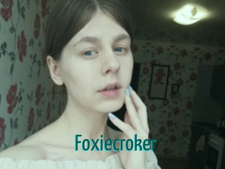 Foxiecroker