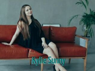 Kylie_Sunny