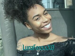 LunaFoxxxXO