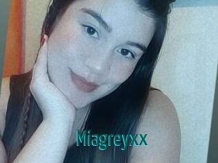 Miagreyxx