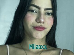 Miiaaxx
