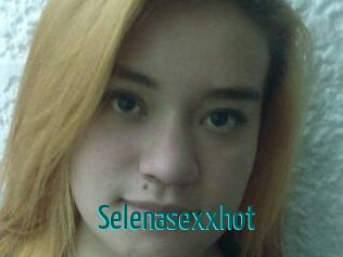 Selenasexxhot