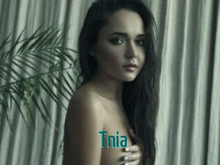 Tnia