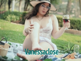 Vanessaclose